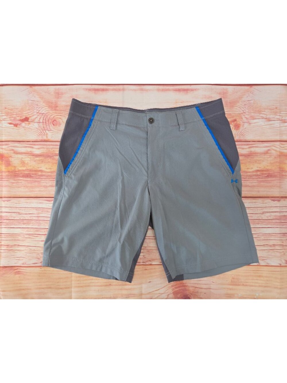 Under Armour Mens Gray Athletic Shorts Size 38